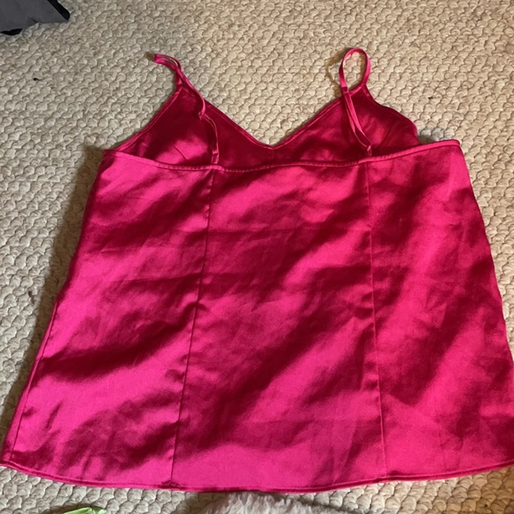 Set of Two Silk Tanks - Picture 5 of 5